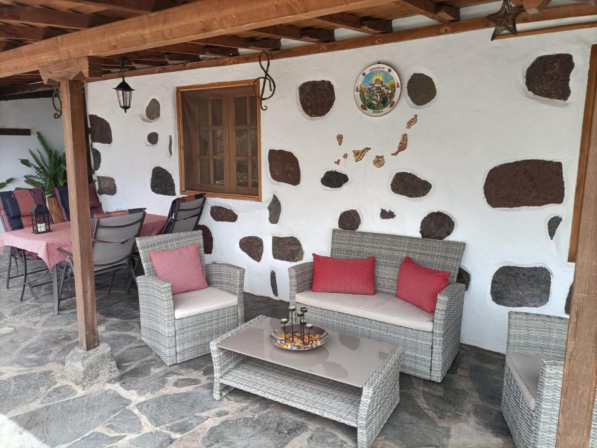 Casa Elea Pensionat San Bartolomé Exteriör bild